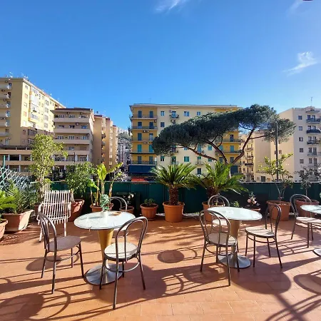 ホームステイ Domus Cesare *