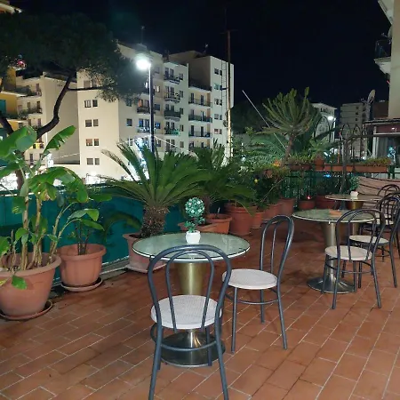 Alloggio in famiglia Domus Cesare Napoli