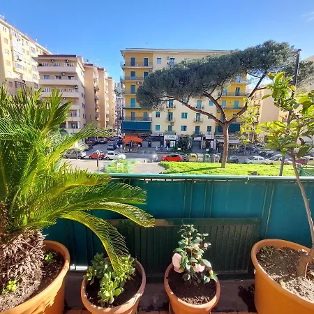 Alloggio in famiglia Domus Cesare *